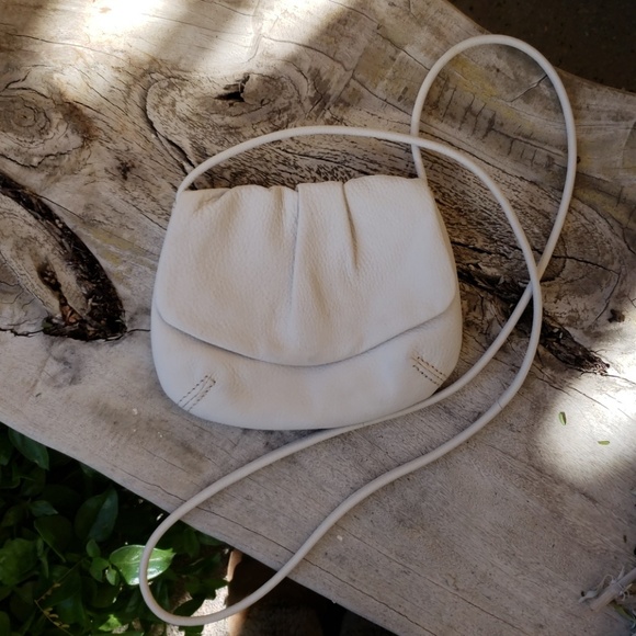 Fossil Crossbody - Picture 4 of 8